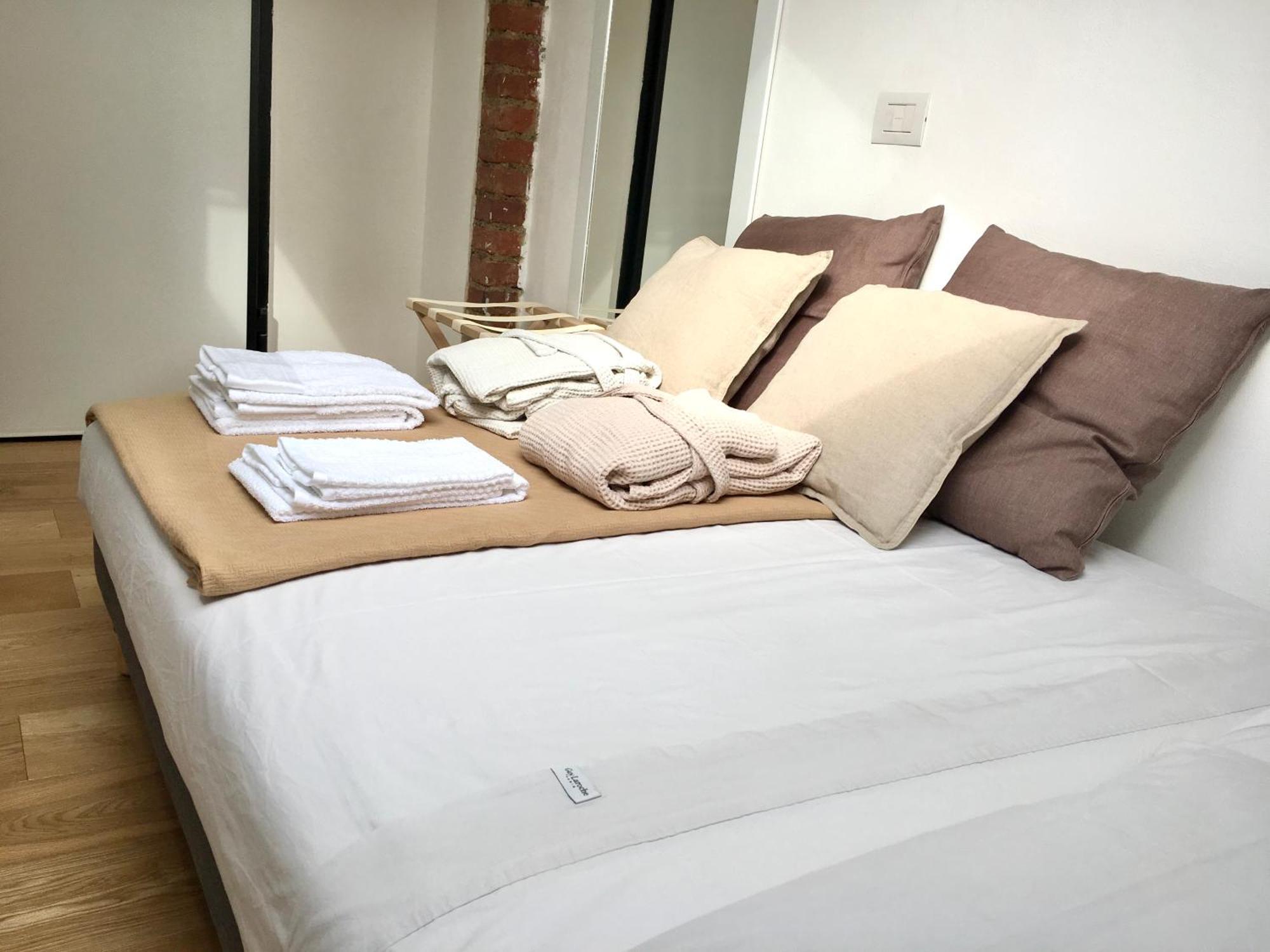 Bright Mini Studio In The Heart Of Milán Habitación foto